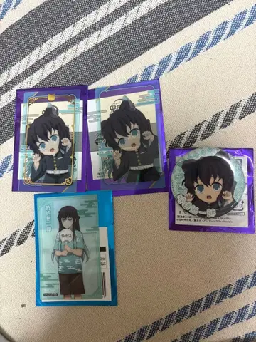 귀멸의 칼날 난자타운 레어 캔뱃지&클리어 카트&극락탕 카드