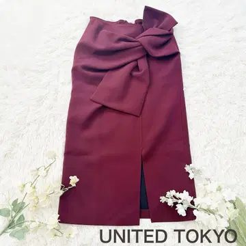 유나이티드 도쿄 정가 1.6만 엔 데코라티브 노트 스커트 레드