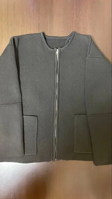 [택 포함 새상품] ANGIE 긴팔 가디건