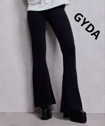 GYDA 제이다 니트 플레어 팬츠 블랙