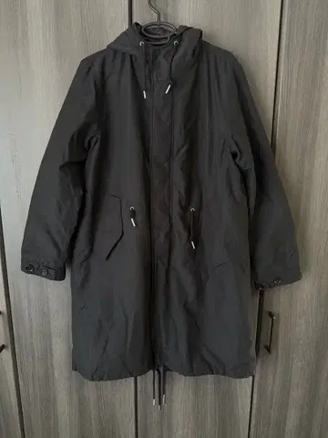 미사용 새상품 나노 유니버스 모즈 코트