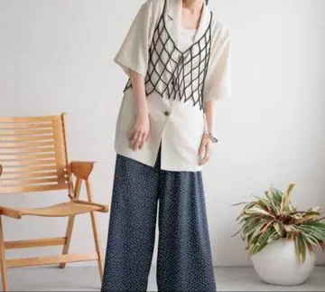 로리즈팜 비즈 뷔스티에 블랙