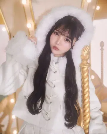 미셸 마카롱 퍼 숏 더플 코트