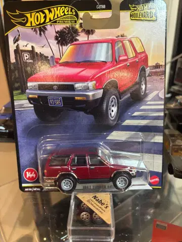 Hot Wheels 1984 Toyota 4Runner 1/64