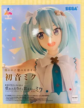 하츠네 미쿠 열린 창의 세계의 하츠네 미쿠 피규어