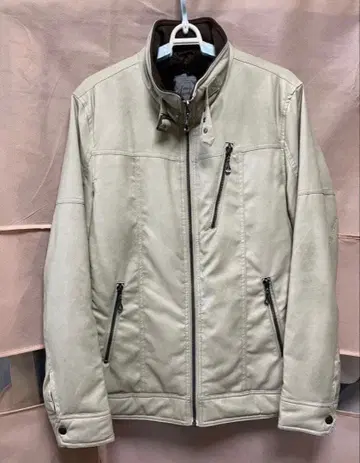 베이지 자켓 플리스 안감