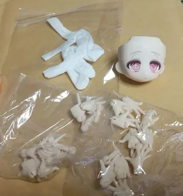 일만 번의 탈출 계획 부품 묶음 판매 이염 방지 의류