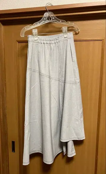 택 포함 새상품/LAGUNAMOON/비대칭 스커트/S 사이즈