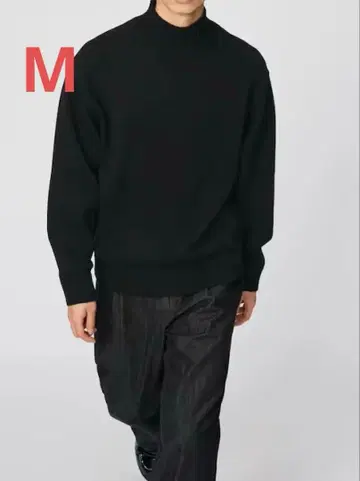 새상품 UNIQLO C 유니클로 로우 게이지 하이넥 스웨터 블랙 검정 M