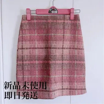 [ 미사용 새상품 ] 트위드 원단 따뜻한 핑크 미니 스커트 타이트 슬림