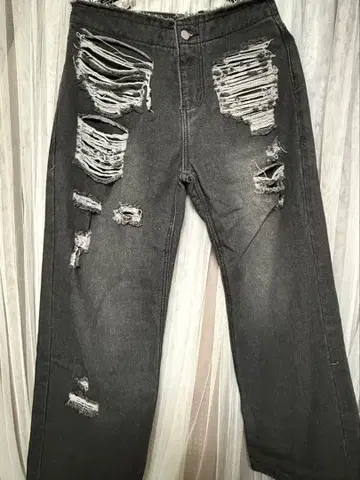 LVEU 데미지 데님 새상품 새상품급