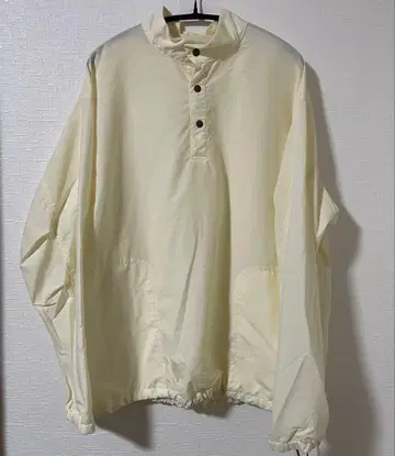 manual alphabet 화이트 계열 아노락 나일론 자켓 M