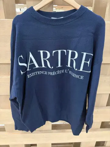 LOUNGEDRESS 네이비 스웨터 F 사이즈