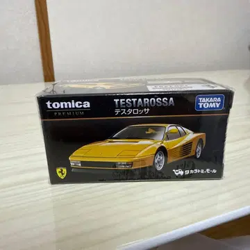 토미카 프리미엄 테스타로사 옐로우 컬러