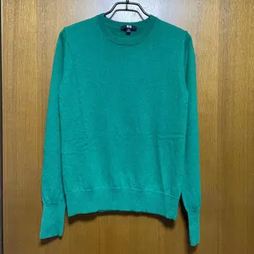UNIQLO 그린 캐시미어 니트 스웨터 M 사이즈