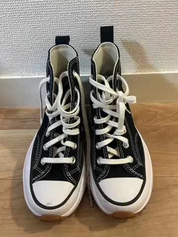 컨버스 블랙 통굽 하이컷 스니커즈