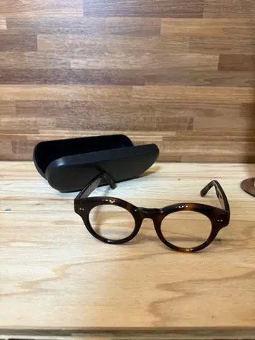 안경사 스트라이크 교토 안경 사바에 금자안경