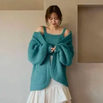 파란색 니트 가디건 긴팔