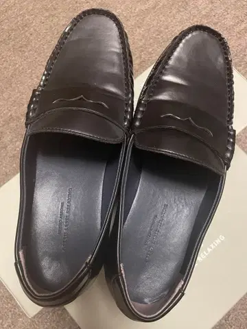 새상품급 유나이티드 애로우즈 로퍼 23.5