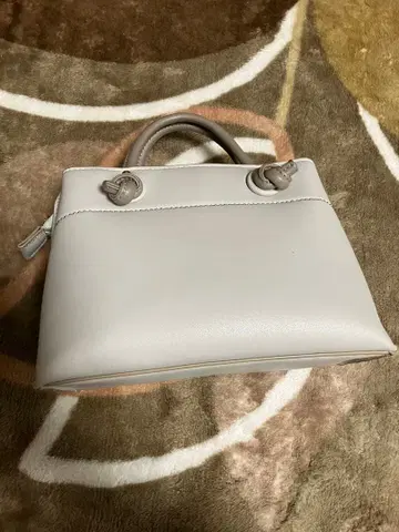 [ 미사용 새상품 ] 그레이 숄더백