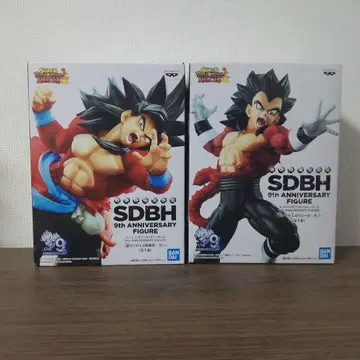 슈퍼 드래곤볼 히어로즈 9th 초사이어인 4 베지터 & 손오공