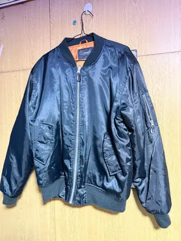 RED ARROWS MA-1 플라이트 자켓 LL 블랙