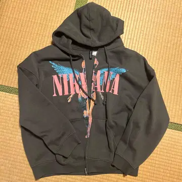 NIRVANA H&M 콜라보 풀 집업 후드티