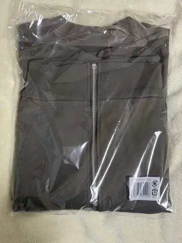 timelesz 집업 가디건 A