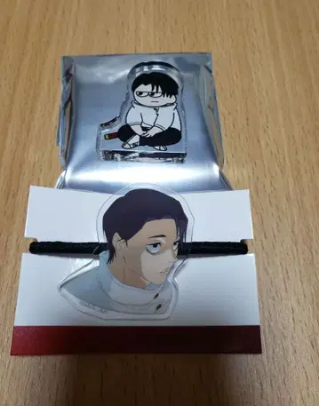 주술회전 지로리 아크릴 블록 머리끈 오토코츠