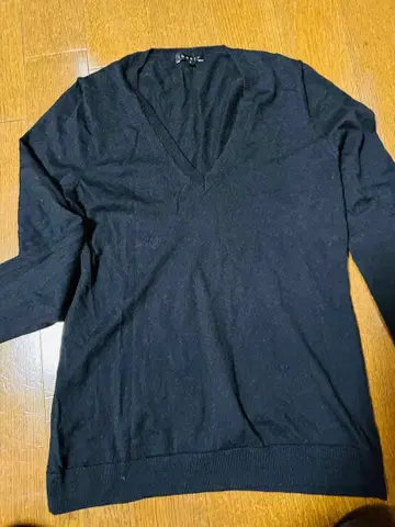 theory 블랙 V넥 스웨터 S