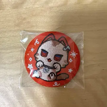 니지산지 IMPACT 랜덤 자수 캔뱃지 아카이코 세라프