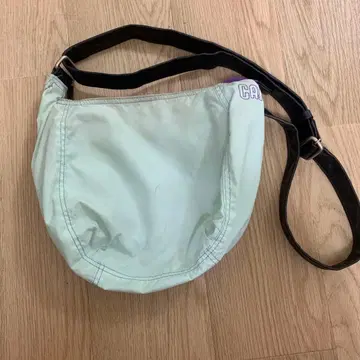 숄더백 라이트 그린 블랙