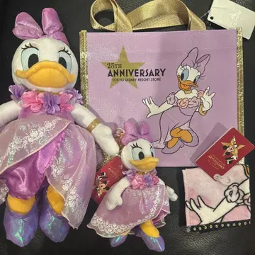 디즈니 스토어 25주년 데이지