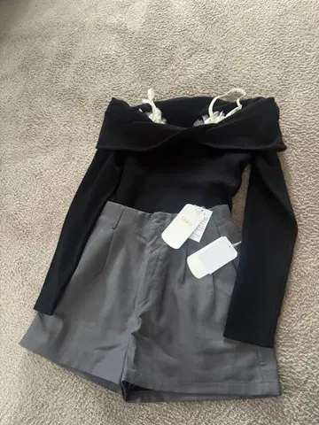 미사용 새상품! chico 코디 2set 니트 & 하프팬츠 데이트 코디