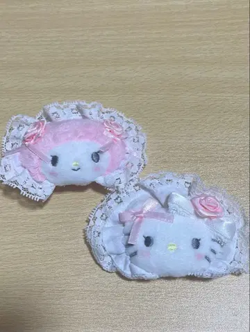 산리오 화이트 프릴 디자인 시리즈 시크릿 헤어 클립