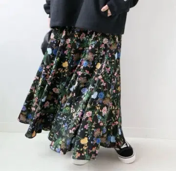 저널 스탠다드 리룸 플라워 무늬 스커트