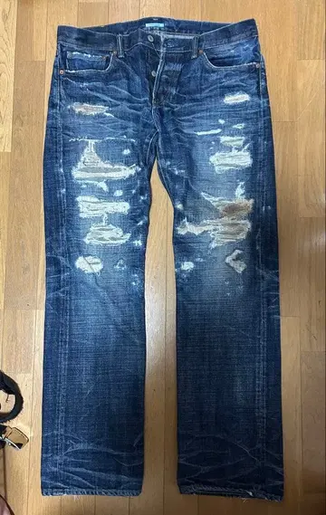 에너지 데미지 팬츠