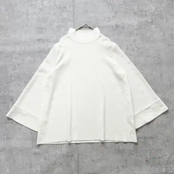 새상품급 ADORE 드라이 스트레치 니트 화이트 38 어도어