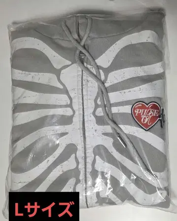 treasure PULSE ON 집업 후디