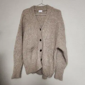 그린 레이블 릴랙싱 결론 베이지 가디건