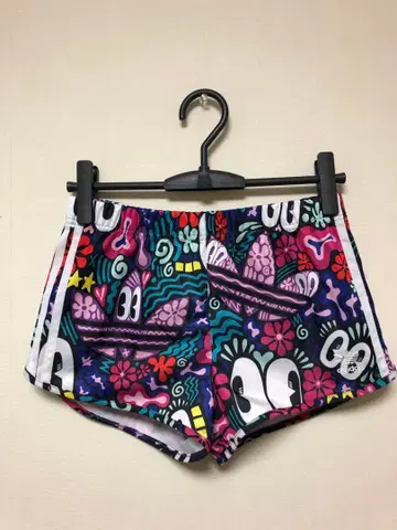 [ 미사용 새상품 ] 아디다스 여성용 숏팬츠 XS 사이즈