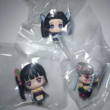 캡슐 토이 3종 세트, 츠유리 카나오, 우즈이 텐겐, 카미사키 아오이