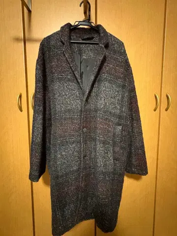 ZARA 체크 무늬 롱 코트