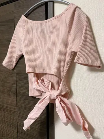 Lil Lilly 리본 포함 핑크 숏 기장 T셔츠
