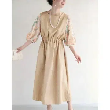 FRENCH PAVE 프렌치 파베 꽃무늬 자수 롱 원피스