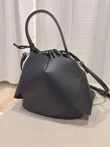 BEAMS HEART 블랙 복조리백