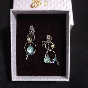 시미즈자카 유리관 귀걸이