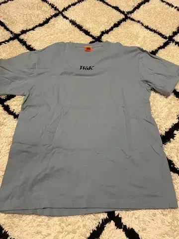 TOMOO 티셔츠 L 사이즈