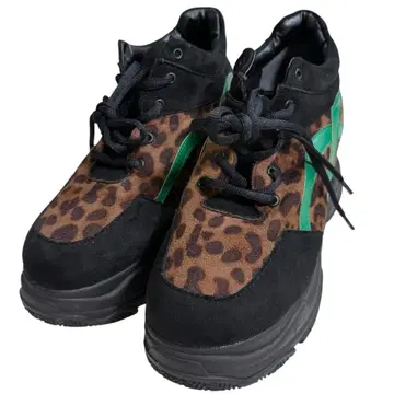 MURUA x SAYAKA 콜라보 더드 스니커즈 레오파드 23.5 통굽