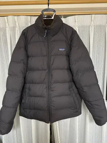 파타고니아 리버서블 사이런트 다운 자켓